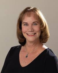 Gayle Stauffer's Instagram, Twitter & Facebook