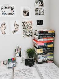 Study Studying Studyblr Notes Laptop Books School Coffee Tea Time Motivation Decor De Salle D Etude Diy Deco Chambre Organisation De Salle
