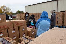 The need for food in bay county is as big as it's ever been. Bay City Food Giveaway Delivers 16 Tons Of Items To People In Need Mlive Com