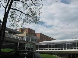 Decker College Center Top Floor Res Life Welcome Desk President S Office Academic Affairs Registrar Bursar Financi Res Life Dining Hall House Styles