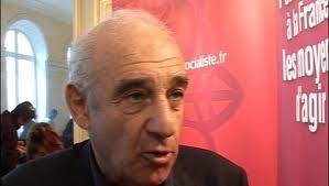 Le PS présente sa "carte d'identité": démocratie, réformisme, écologie