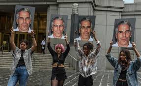 The revelation surfaced following claims by actor anthony rapp that. Jeffrey Epstein Die Schockierende Netflix Doku