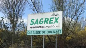Borrowed from french carrière, from italian carriera. Yqsaqe9umo0gum