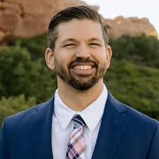 Thomas Redd's Instagram, Twitter & Facebook