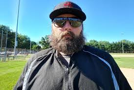 Derrick Goad's Instagram, Twitter & Facebook