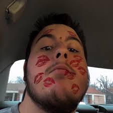 Gift cards filling up your wallet? Turn those unwanted gift cards into  cash! Visit any store for more details.