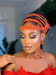 Makeup artist for short notice appointment needed