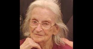 Rebecca Dougan's Instagram, Twitter & Facebook