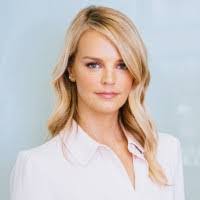 Kelly Sawyer's Instagram, Twitter & Facebook