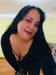 Recuerdos y Salsa Cubana: ¡Bailando con Alegría!