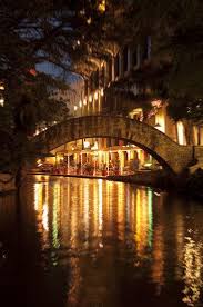 River Walk At Night San Antonio Riverwalk San Antonio River Places To Travel