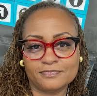 400+ "Çollier" profiles