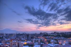 Unsere besten highlights ✅ armenien reisetipps ✅ guide für in der armenischen hauptstadt jerewan teilen sich alte ladas und neue mercedes die straßen. Solare Wende In Armenien Klimareporter