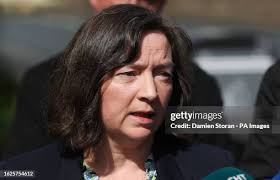 271 Damien Mcgrath Stock Photos, High-Res Pictures, and Images