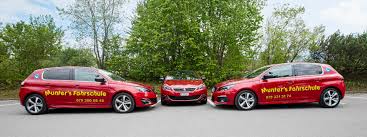 In unserer fahrschule können sie ganz entspannt unter professioneller anleitung den führerschein machen. Munter S Fahrschule Fahrstunden In Thun Und Bern