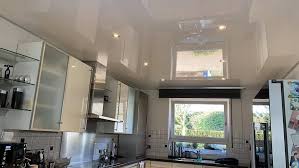 Neue Kuchendecke In Oberhausen Plameco Spanndecke In Weiss Hochglanzend Mit Moderner Led Beleuchtung Heute Montiert Die Kundi Spanndecken Kuchendecken Modern