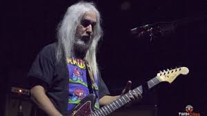 Dinosaur Jr Rattles The Palace Theatre On Thursday Night Twincitiesmedia Net