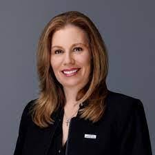 Amy Segraves's Instagram, Twitter & Facebook