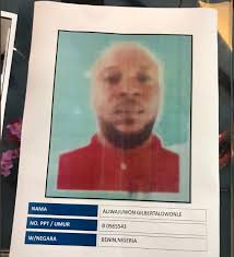 The hospital has confirmed that one of its nurses, siti kharina mohd kamarudin, was last seen in the parking area at the hospital on wednesday. Rakaman Cctv Lelaki Nigeria Orang Terakhir Keluar Dari Rumah Siti Kharina Mingguan Wanita