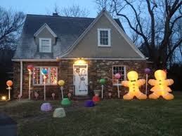 Gingerbread Your House How To Make Life Size Lollipops Christmas Gingerbread House Gingerbread Christmas Decor Candy Christmas Decorations
