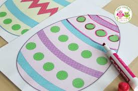 Holidays and other special occasions make good writing prompts because children generally look forward to them and enthusiastically share their thoughts on the topic. How To Use These Free Printable Easter Activities For Pre Writing Practice Early Learning Ideas