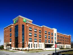 Cable tv is available in every room at the holiday inn. Hotels On I 65 Near Nashville Tn Holiday Inn Express Suites Nashville Franklin