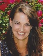 Julie Revis's Instagram, Twitter & Facebook