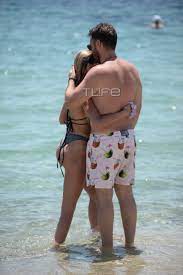 Check spelling or type a new query. Garyfallia Kalhfwnh Full In Love Me Ton Syntrofo Ths Se Paralia Ths Mykonoy Pics