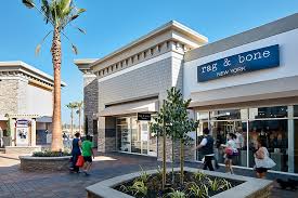 As california's largest outdoor outlet center, san francisco premium outlets features over 180 outlet stores from the world's finest designer and name brands offering savings of 25% to 65% every day, including: About San Francisco Premium Outlets A Shopping Center In Livermore Ca A Simon Property
