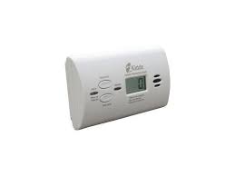 Being plug in gives an extra safety advantage as you can have a set of batteries installed too, as a backup for if anything goes wrong. Kidde Kn Copp B Lpm Battery Operated Carbon Monoxide Alarm With Digital Display Contemporary Manufacture Toys Hobbies