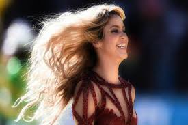 Her tenth studio album shakira was released in 2014, featuring hits such as can't remember to forget you, with rihanna and la la la (brazil 2014) which she performed at the finals of fifa's world cup 2014 in brazil. Fifa World Cup 2014 Closing Ceremony Watch Shakira Performing To La La La India Com