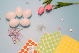 Ostereier aufhängen, gestalten & osterdeko selber machen. Basteln Mit Den Kleinsten Ostereierideen Zum Nachmachen Mamahoch2