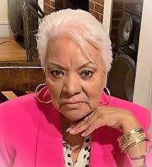 Teresa Estrella's Instagram, Twitter & Facebook