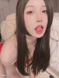 布丁大法 極品 露臉女神 寫真 4套 磁力 本土作品 司機社