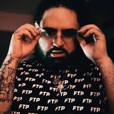 Listen to Interlude by BOOBIE LOOTAVELI in LIFE ON OUR TERMS playlist  online for free