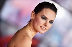 Apply at the fan carpet. Star Wars Star Daisy Ridley Is Never Going Back To Social Media