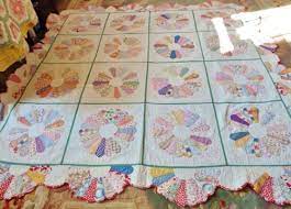 Hand bound with pink binding. Dresden Plate Quilts 1930 Finely Done Handmade Antique Quilt Dresden Plate Pattern Circa 1930 Dresden Quilt Dresden Plate Patterns Dresden Plate Quilts