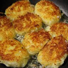 Potato Pampushki With Cheese Filling Recipe Recipe Filling Recipes Potato Cakes Recipes