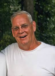 Iris Roseberry's Instagram, Twitter & Facebook