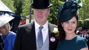 Earl spencer is sceptical about his wife's spiritual tendencies. Third Wife Of Earl Spencer Reveals How She Glammed Up Princess Diana S Family S Stately Home Diana Youtube