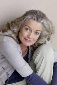 friederike zartmodels wurdevoll altern models silbergraue haare