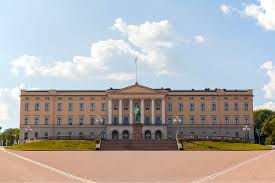 Et samlingssted for veteraner og stadig tjenestegjørende personell i. Konigliches Schloss Oslo Wikipedia