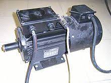 Motorul electric este prezent in lume de mai bine de un secol de acum, deoarece unele modele brute au fost create inca de pe la mijlocul anilor 1800, cu toate acestea sa imbunatatit in performanta, astfel incat acum putem gasi mai multe tipuri de motoare electrice pe piata. Motor Electric Wikipedia