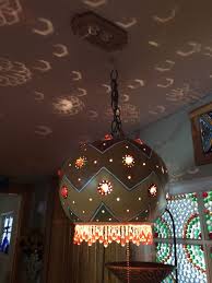 Gourd Hanging Light Made From Basket Gourd By Choctaw Artist Cathy Nyman Su Kabagi Suslemeler Sus