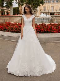Superbe accueil, disponible, rapide si besoin est et à l'écoute, je suis certaine que vous. Magasin De Mariage Marseille Vous Propose La Robe Vita Pronovias Sonia B