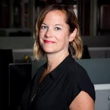 Lindsey Rago's Instagram, Twitter & Facebook