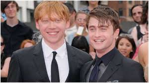 Dec 06, 2017 · daniel radcliffe is an english actor who rose to international stardom as harry potter in the series of films based on the hugely popular books by j.k. Harry Daniel Radcliffe Reacts To Ron Aka Rupert Grint Becoming A Father