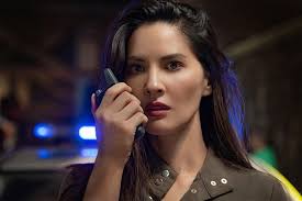 Olivia munn originally filmed a cameo in iron man 2 which she portrayed rebeca, a woman who has a . Bild Zu Olivia Munn Bild Olivia Munn Filmstarts De