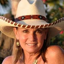 Janet Enders's Instagram, Twitter & Facebook