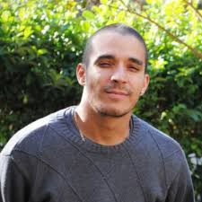 As a recruiter, one of my biggest pet peeves is when candidates apply to a  job and don't have their contact information. I get it, when you post your  resume